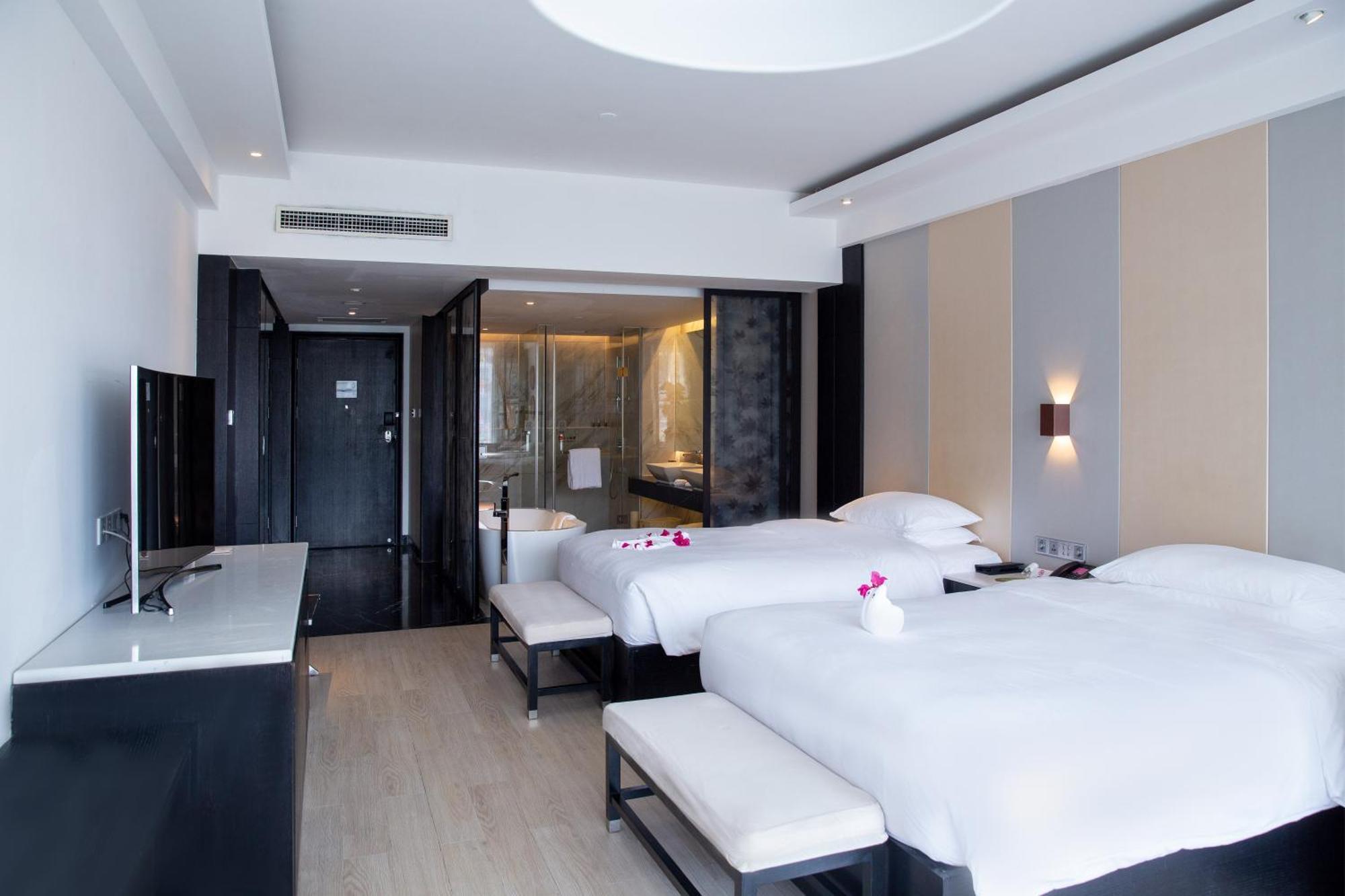 Palace Resort Villas Yalong Bay Sanya Exterior photo