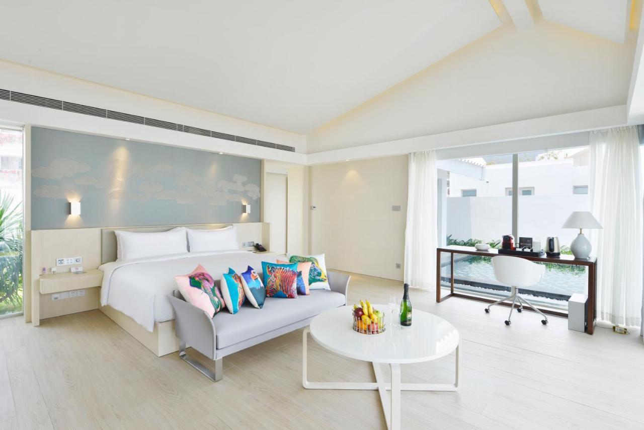 Palace Resort Villas Yalong Bay Sanya Exterior photo
